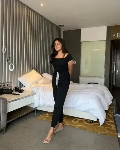 Call Girls Nalkheda Cash On Delivery